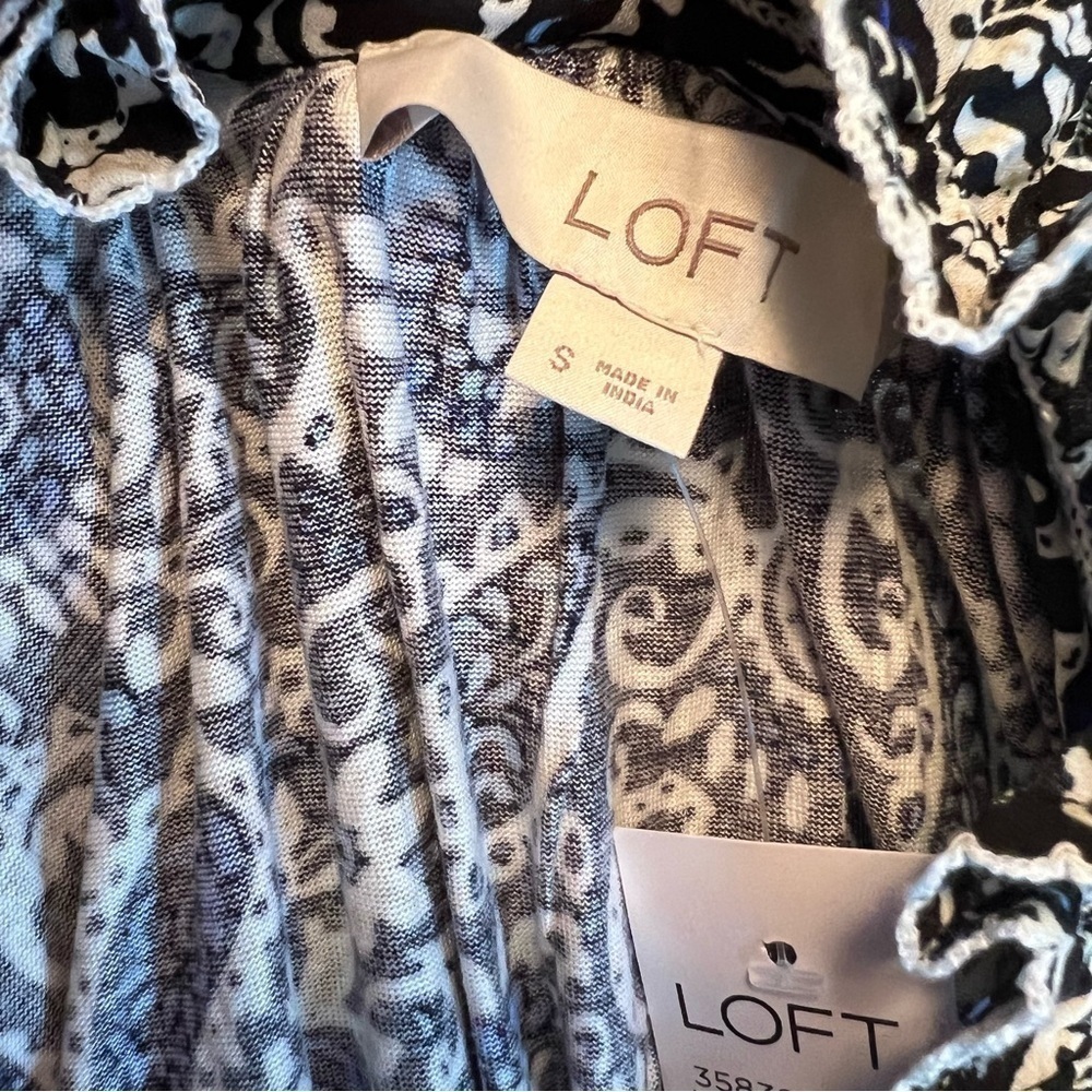 LOFT Paisley Smocked Tie Neck Mixed Media Shell - Picture 7 of 12